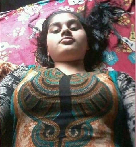 desi52|Desi sex videos and Indian MMS at DesiSex2.com!